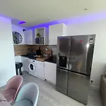 Apartment 2 Bedroom Luxury Sea View Terrace *