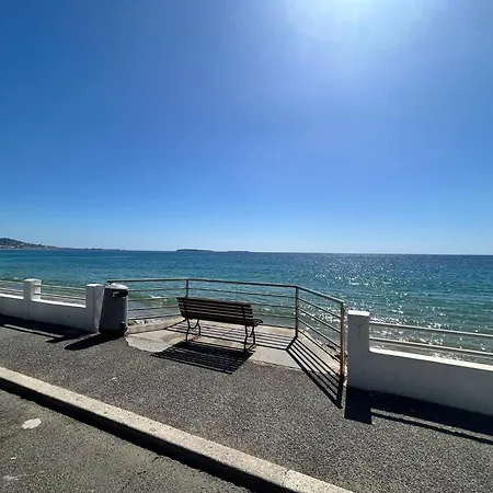 2 Bedroom Luxury Sea View Terrace *